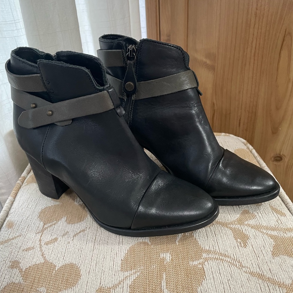 Leather boots